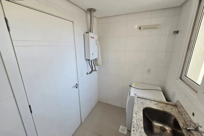 Apartamento à Venda em Esteio com 2 Quartos e 3 banheiros, 120 m²