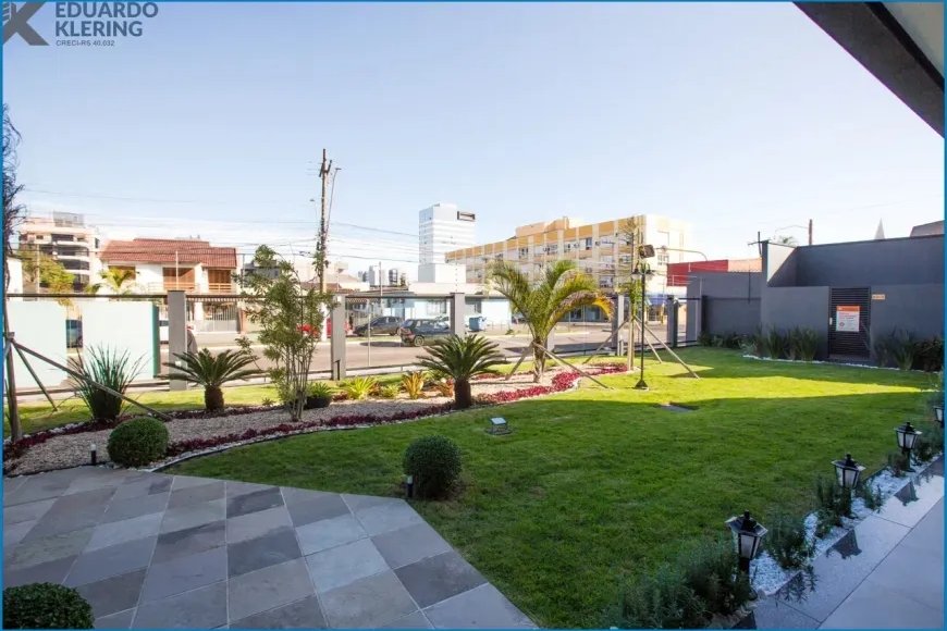 Apartamento à Venda em Esteio com 2 Quartos e 2 banheiros, 97m²