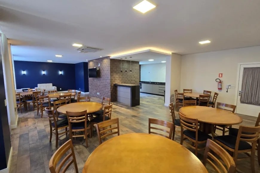 Apartamento para Alugar em Esteio com 2 Quartos e 3 banheiros, 120 m²