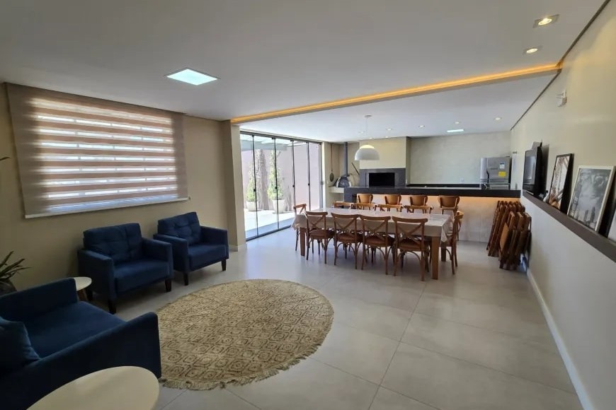 Apartamento à Venda em Esteio com 2 Quartos e 3 banheiros, 120 m²