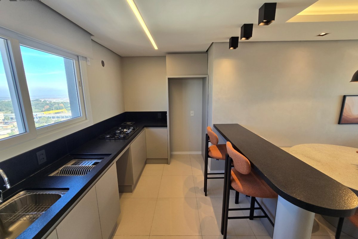 Apartamento à Venda em Esteio 3 Quartos e Mobiliado, 134 m²