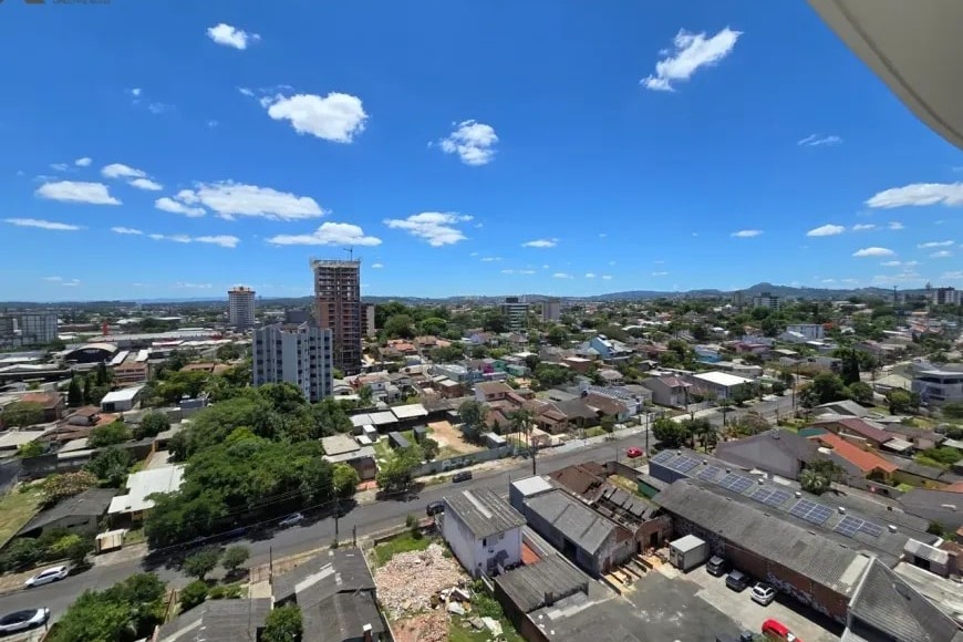 Cobertura à Venda em Esteio com 2 Quartos e 3 banheiros, 172 m²