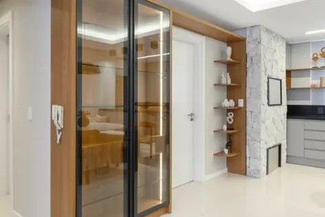 Apartamento à Venda em Esteio com 3 Quartos e 3 banheiros, 134 m²