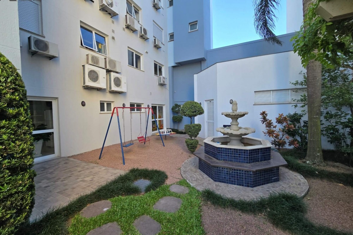 Cobertura à Venda em Esteio com 2 Quartos e 3 banheiros, 172 m²