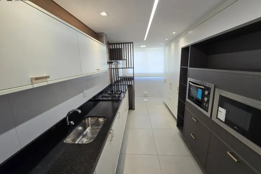 Apartamento à Venda em Esteio com 2 Quartos e 2 banheiros, 97m²