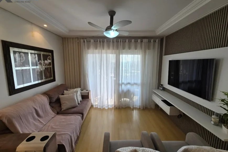 Apartamento à Venda em Esteio com 3 Quartos e 2 banheiros, 109 m²