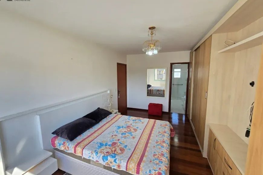 Apartamento no Centro de Esteio à Venda com 3 Quartos, 140m²