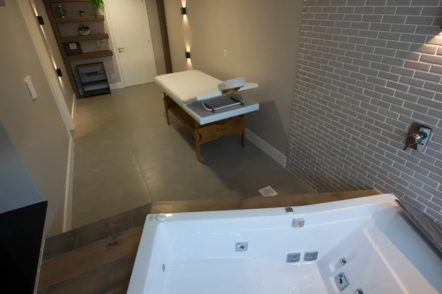 Apartamento à Venda em Esteio com 3 Quartos e 2 banheiros, 118 m²