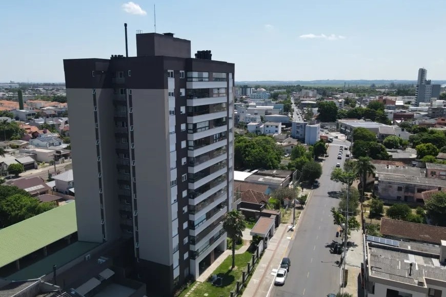 Apartamento à Venda em Esteio com 2 Quartos e 3 banheiros, 120 m²