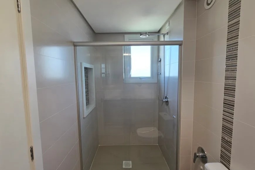 Apartamento à Venda em Esteio com 2 Quartos e 3 banheiros, 120 m²