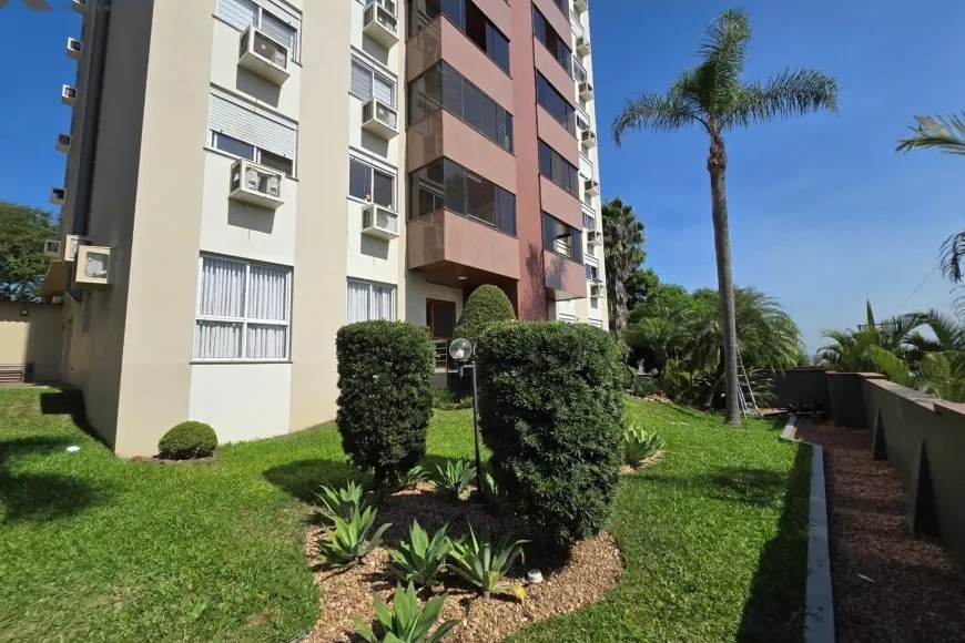 Apartamento à Venda em Esteio com 3 Quartos e 2 banheiros, 109 m²