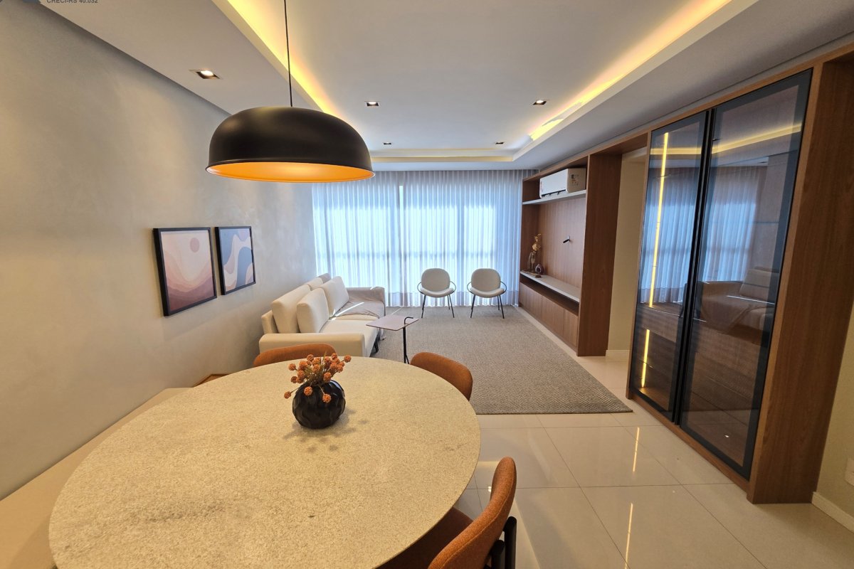 Apartamento à Venda em Esteio 3 Quartos e Mobiliado, 134 m²