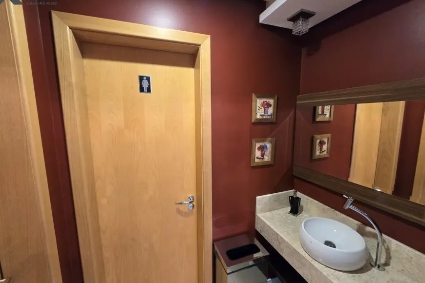 Apartamento à Venda em Esteio com 3 Quartos e 3 banheiros, 115 m²