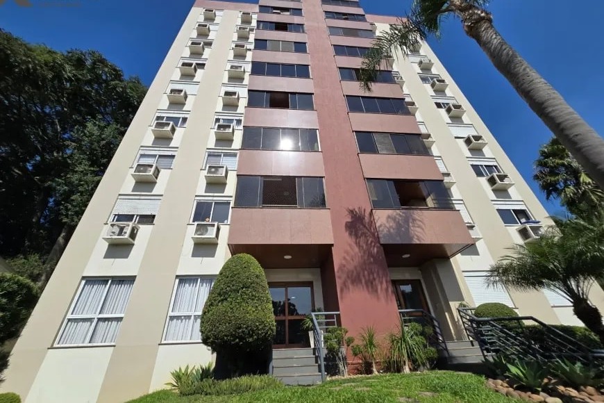 Apartamento à Venda em Esteio com 3 Quartos e 2 banheiros, 109 m²