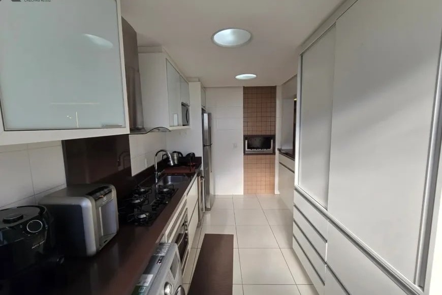 Apartamento à Venda em Esteio com 3 Quartos e 2 banheiros, 103 m²
