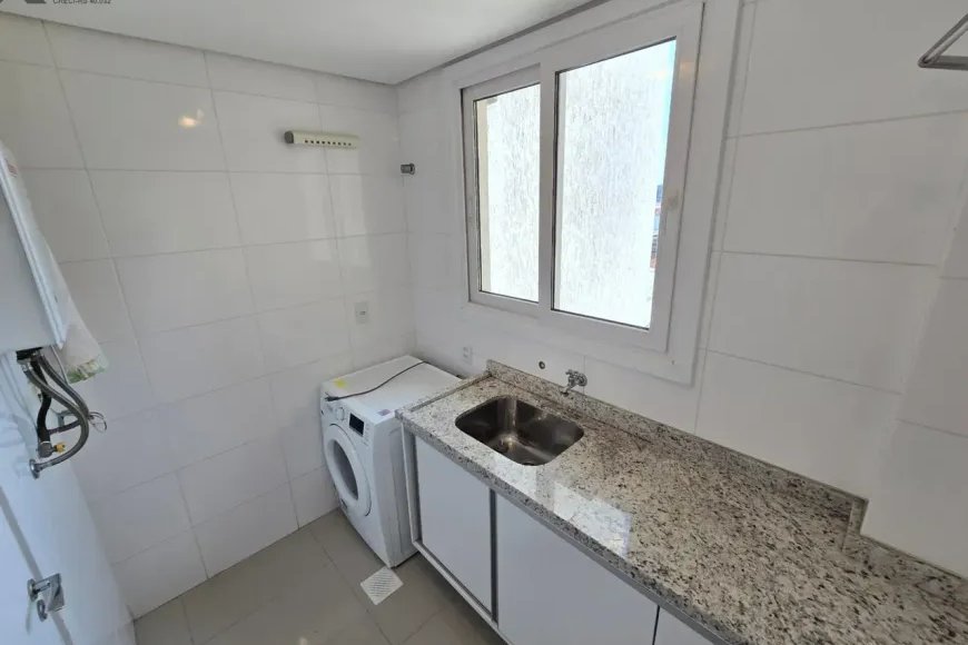 Apartamento à Venda em Esteio com 2 Quartos e 3 banheiros, 120 m²