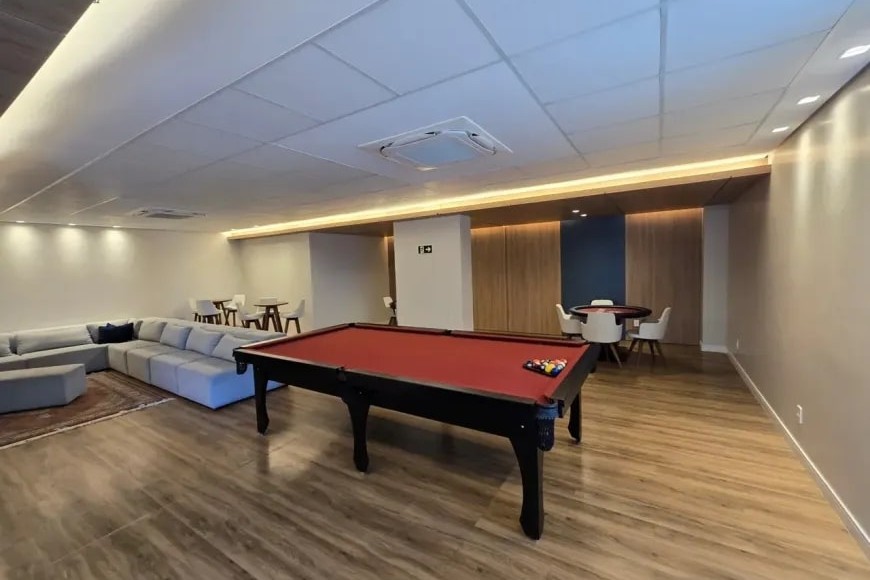 Apartamento à Venda em Esteio com 3 Quartos e 5 banheiros, 241 m²