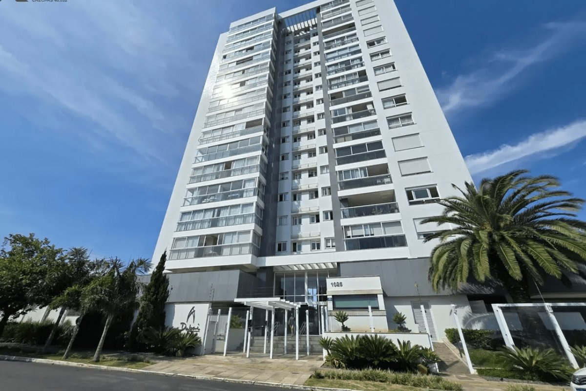 Apartamento à Venda em Esteio com 3 Quartos e 3 banheiros, 119 m²