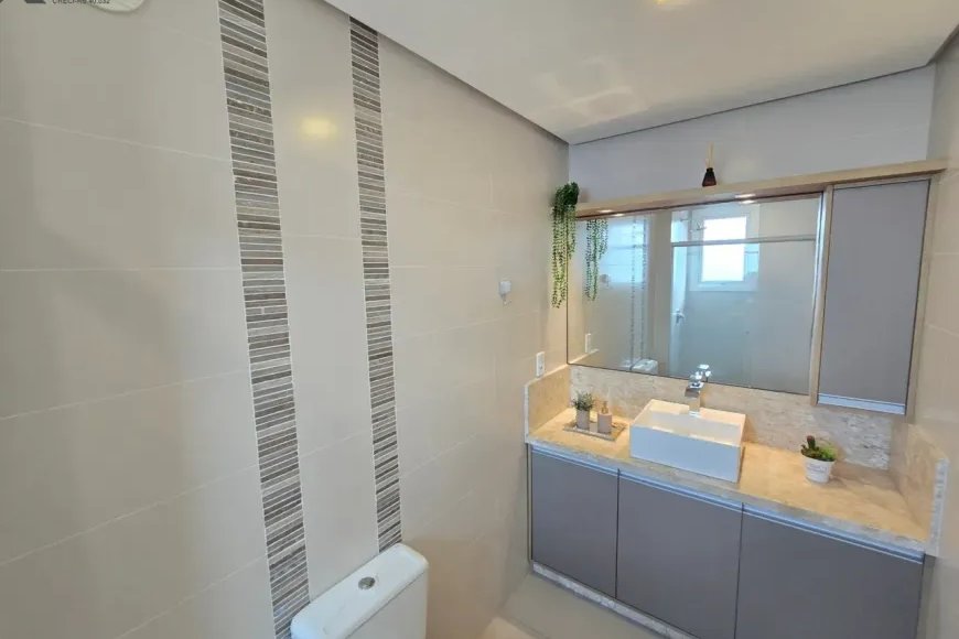 Apartamento à Venda em Esteio com 3 Quartos e 2 banheiros, 126 m²