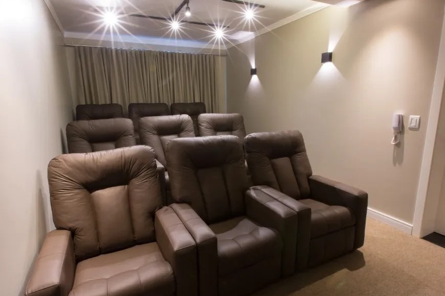 Apartamento para Alugar em Esteio com 3 Quartos e 2 banheiros, 118 m²