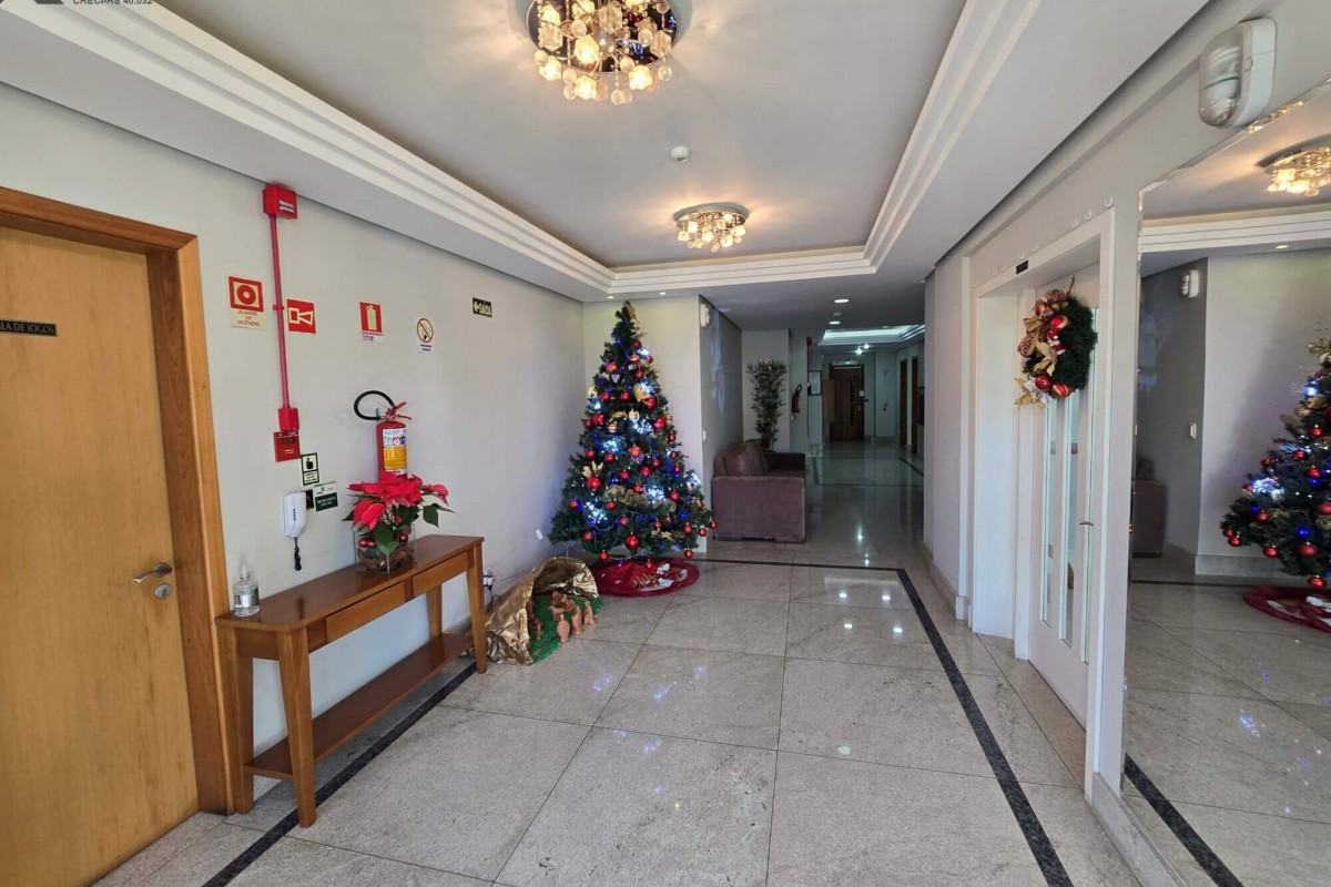 Cobertura à Venda em Esteio com 2 Quartos e 3 banheiros, 172 m²