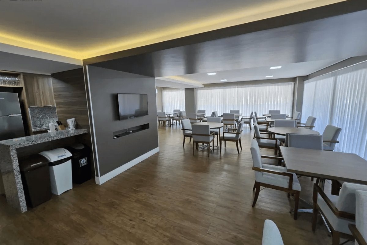 Apartamento à Venda em Esteio com 3 Quartos e 3 banheiros, 119 m²