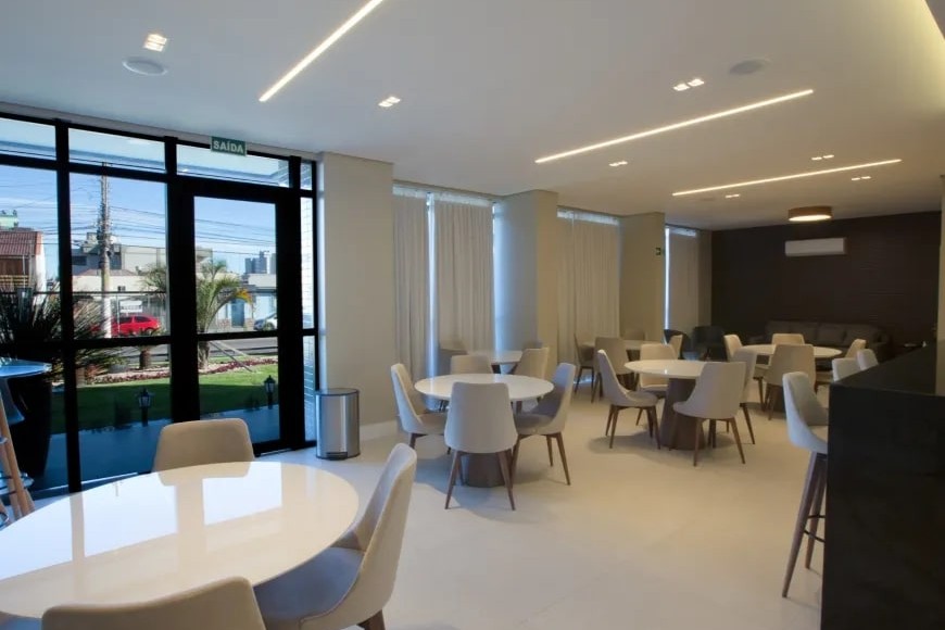 Apartamento à Venda em Esteio com 3 Quartos e 2 banheiros, 118 m²