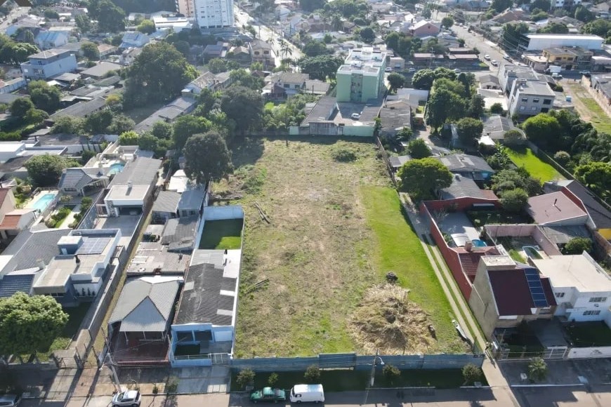 Terreno à Venda em Esteio, 3310 m²