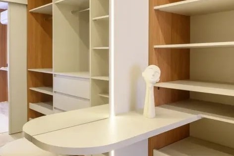 Apartamento à Venda em Esteio com 3 Quartos e 3 banheiros, 134 m²