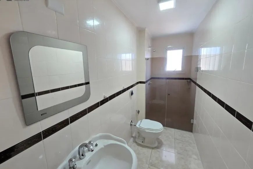 Apartamento no Centro de Esteio à Venda com 3 Quartos, 140m²