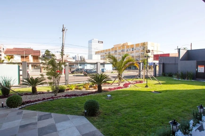 Apartamento à Venda em Esteio com 3 Quartos e 2 banheiros, 118 m²