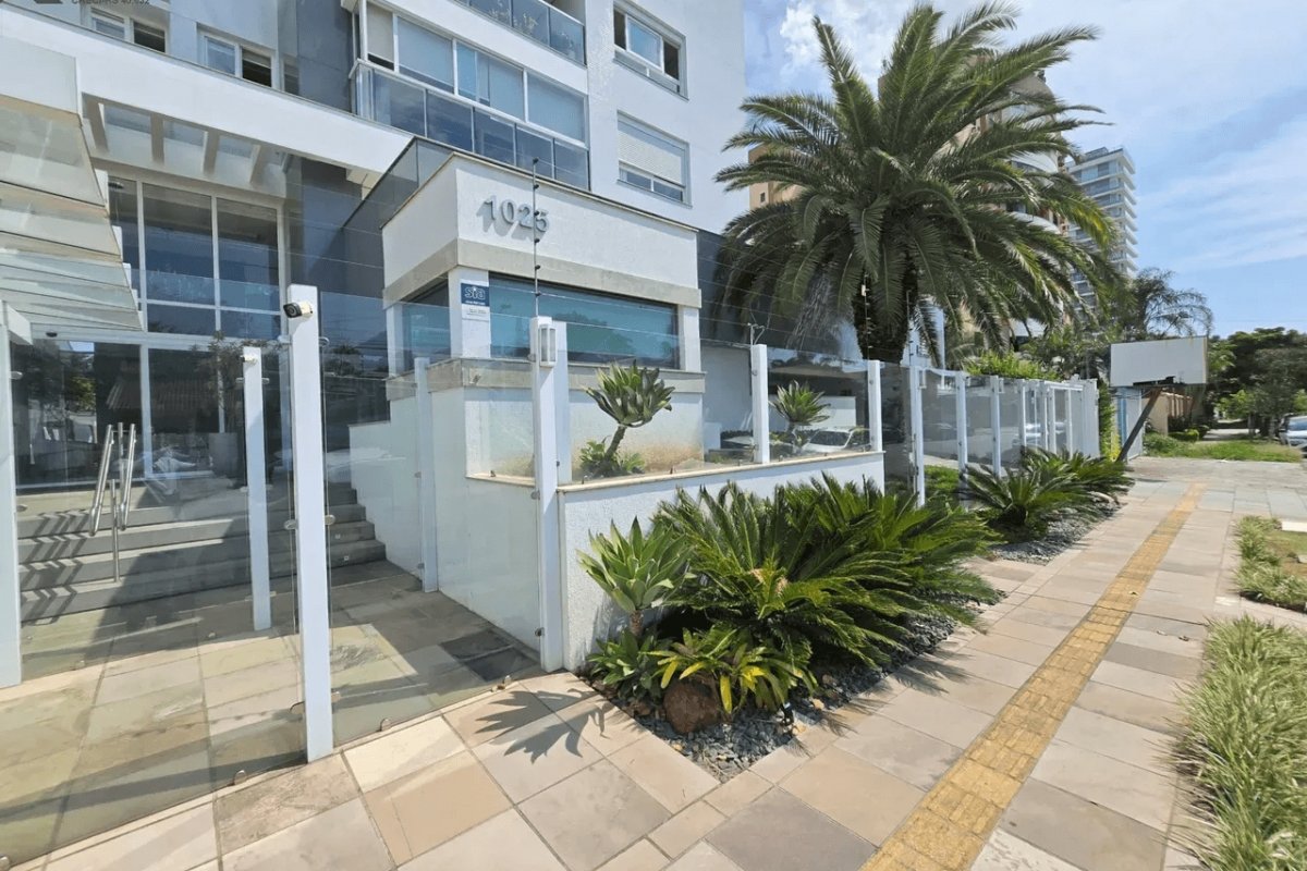 Apartamento à Venda em Esteio com 3 Quartos e 3 banheiros, 119 m²