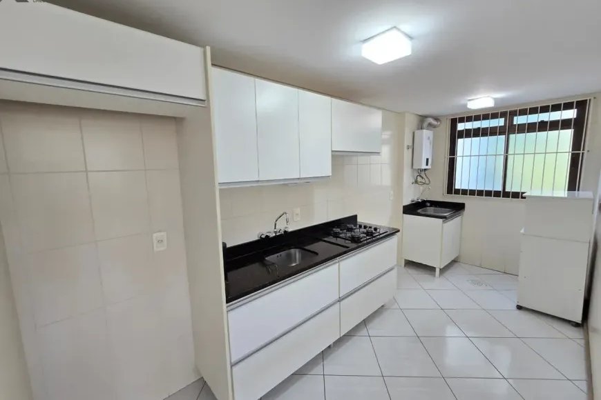 Apartamento à Venda em Esteio com 1 Quarto e 1 banheiro, 50 m²