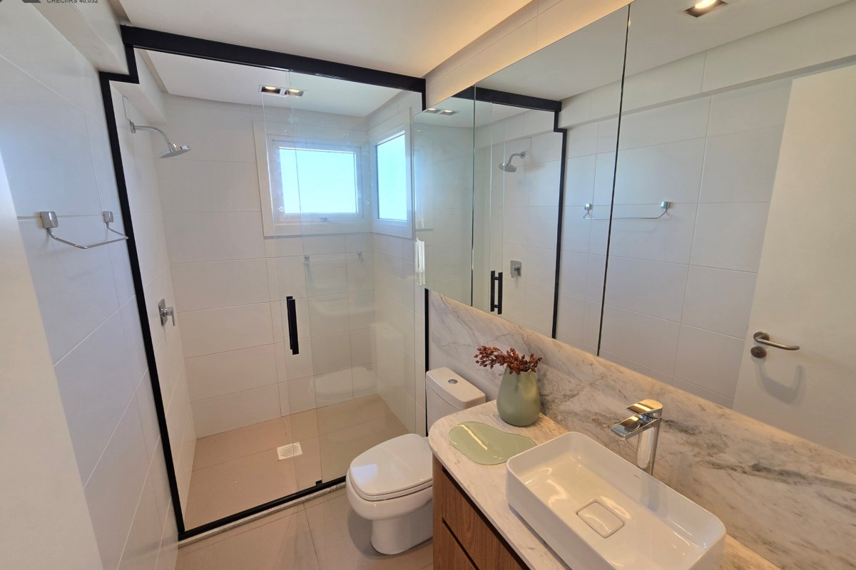 Apartamento à Venda em Esteio 3 Quartos e Mobiliado, 134 m²