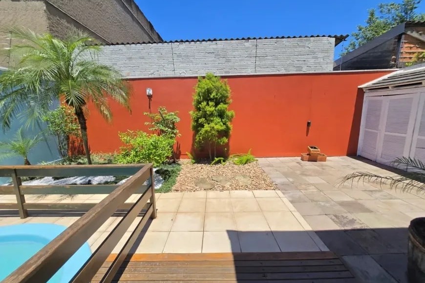 Casa Alto Padrão à Venda em Esteio com 3 Quartos e 4 banheiros à Venda, 338 m²