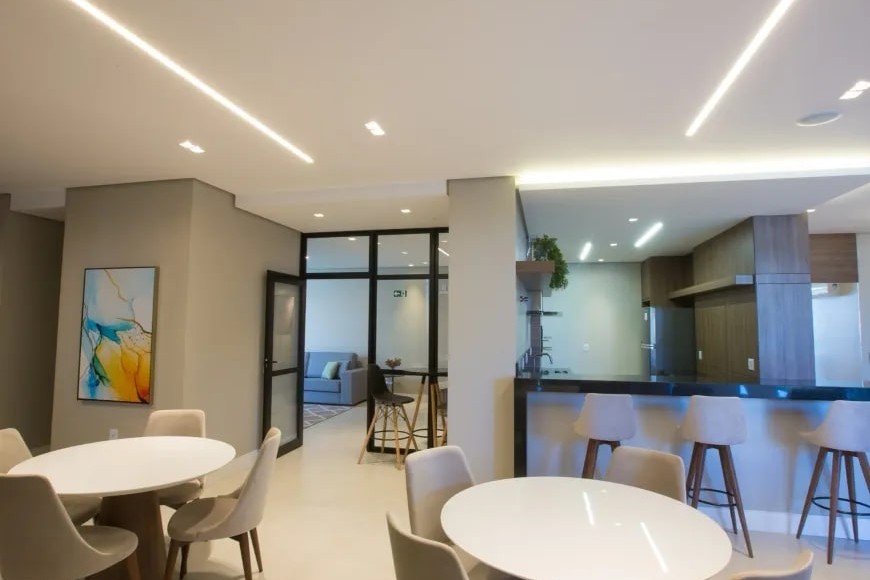 Apartamento à Venda em Esteio com 3 Quartos e 2 banheiros, 118 m²