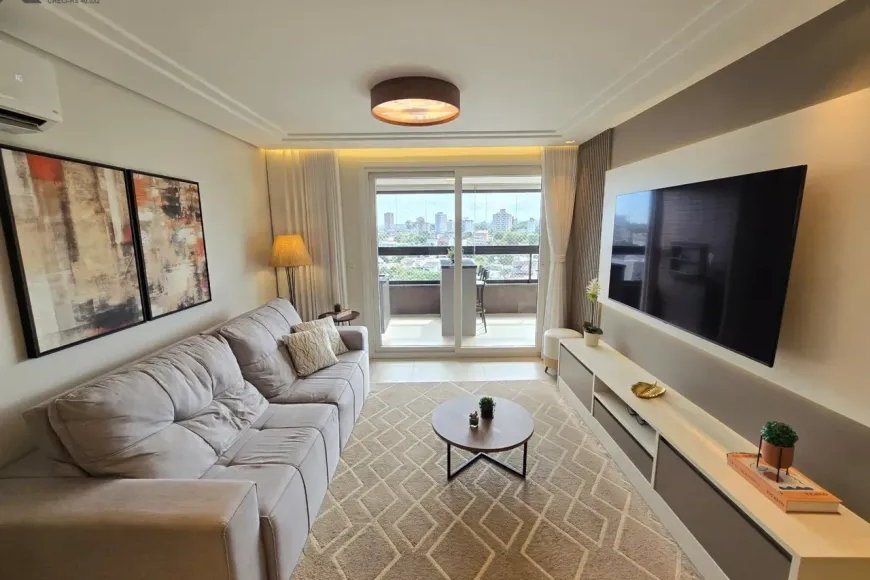 Apartamento à Venda em Esteio com 3 Quartos e 2 banheiros, 126 m²