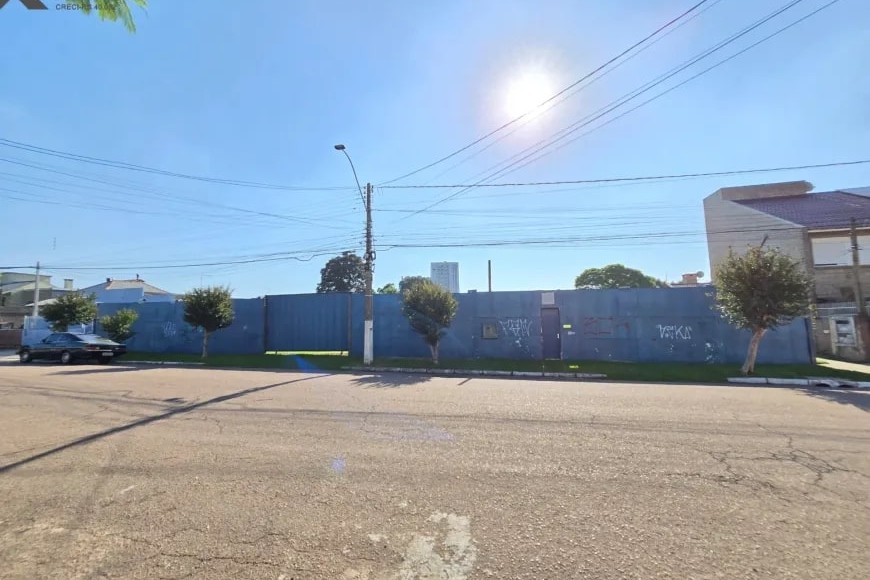 Terreno à Venda em Esteio, 3310 m²