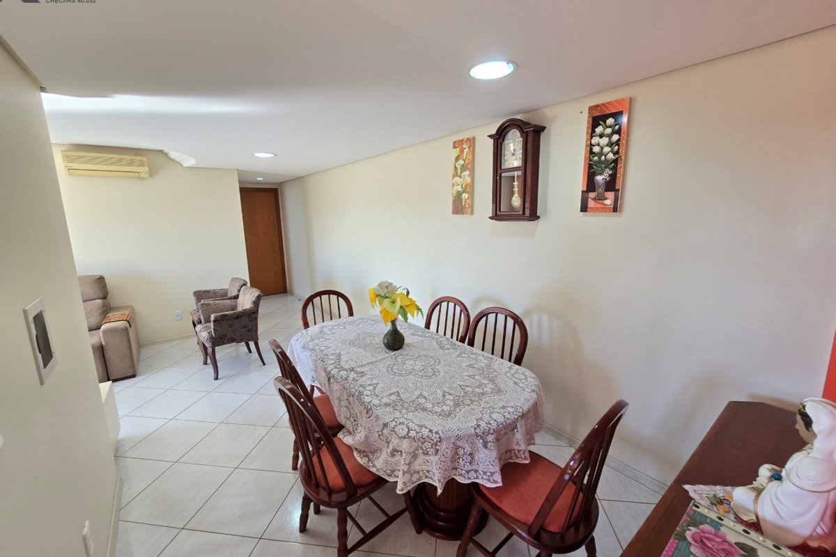 Apartamento à Venda em Esteio 2 Quartos e 1 banheiro, 80 m²