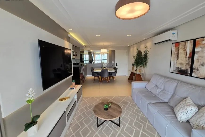 Apartamento à Venda em Esteio com 3 Quartos e 2 banheiros, 126 m²