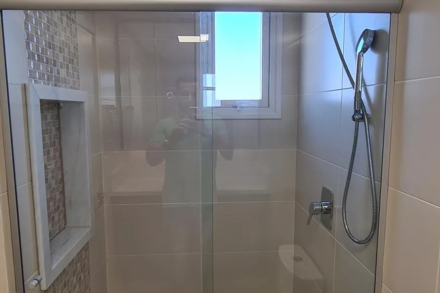 Apartamento à Venda em Esteio com 3 Quartos e 2 banheiros, 118 m²