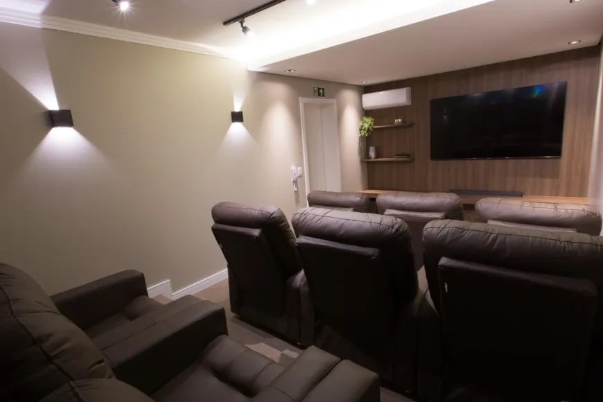 Apartamento à Venda em Esteio com 3 Quartos e 2 banheiros, 118 m²