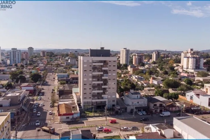 Apartamento à Venda em Esteio com 2 Quartos e 2 banheiros, 97 m²