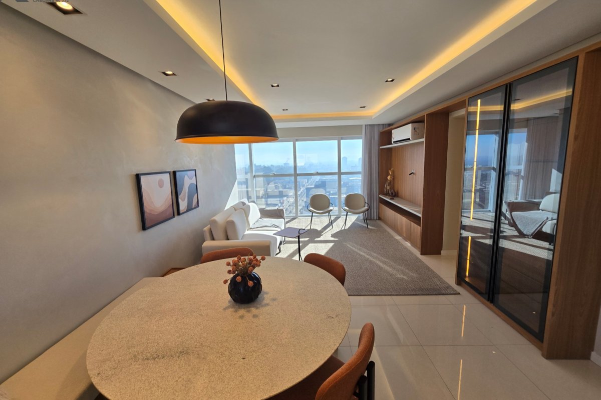 Apartamento à Venda em Esteio 3 Quartos e Mobiliado, 134 m²