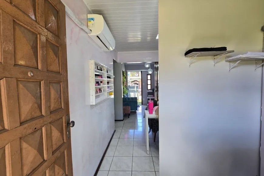 Imóvel Comercial para Alugar em Esteio com 3 Quartos e 1 banheiro, 70 m²