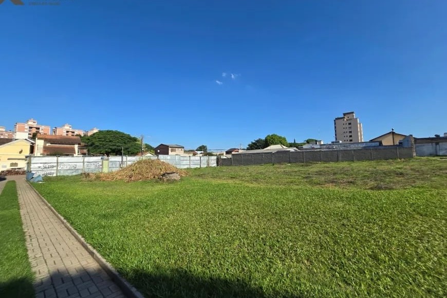 Terreno à Venda em Esteio, 3310 m²