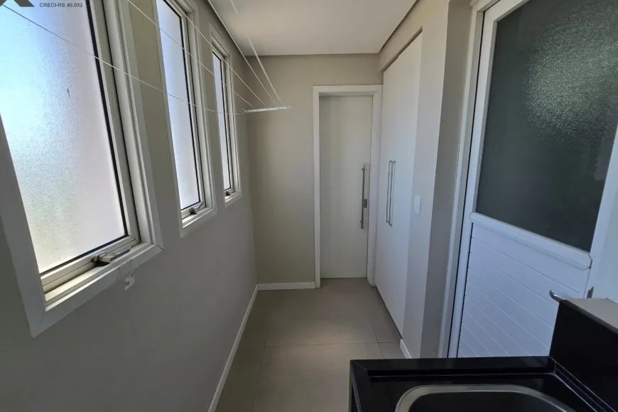 Cobertura à Venda em Esteio com 3 Quartos e 3 banheiros, 236 m²