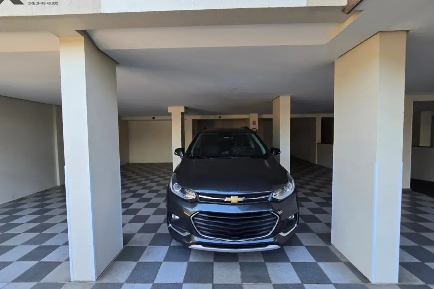 Apartamento à Venda em Esteio com 3 Quartos e 2 banheiros, 109 m²