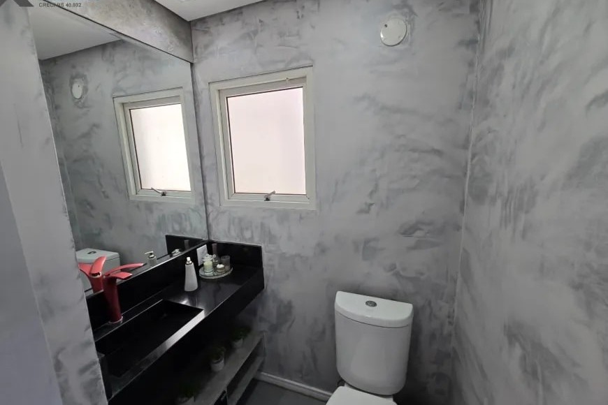 Cobertura à Venda em Esteio com 3 Quartos e 3 banheiros, 236 m²