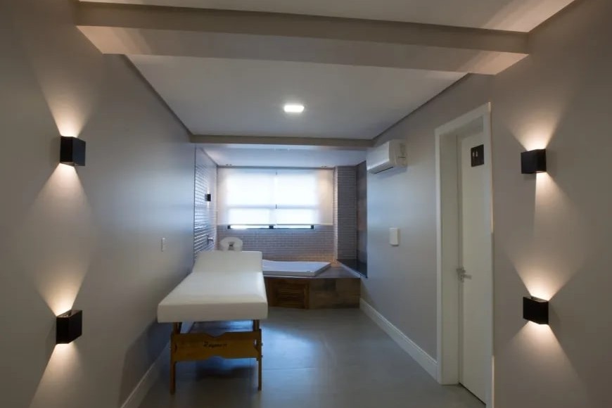 Apartamento à Venda em Esteio com 3 Quartos e 2 banheiros, 118 m²